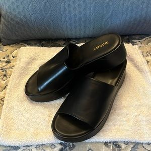 Old navy platform sandals